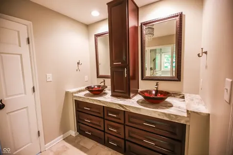 5710 Brookwood Road Indianapolis IN 46226