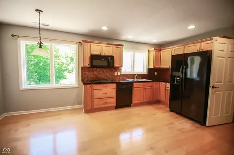 5710 Brookwood Road Indianapolis IN 46226