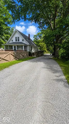 344 W Edwards Avenue Indianapolis IN 46217