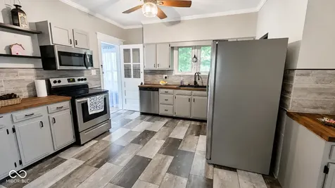 344 W Edwards Avenue Indianapolis IN 46217