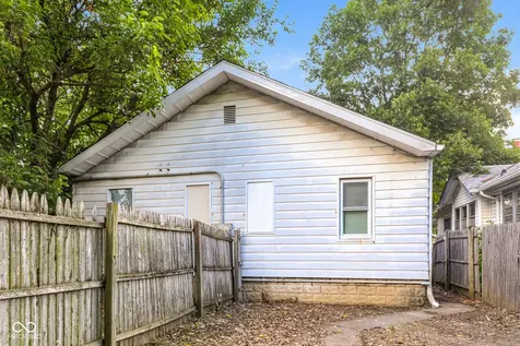 927 N Chester Avenue Indianapolis IN 46201