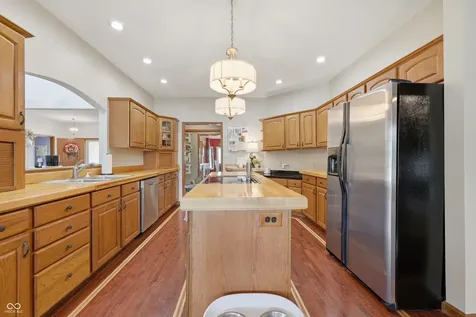 2496 Turf Way Shelbyville IN 46176