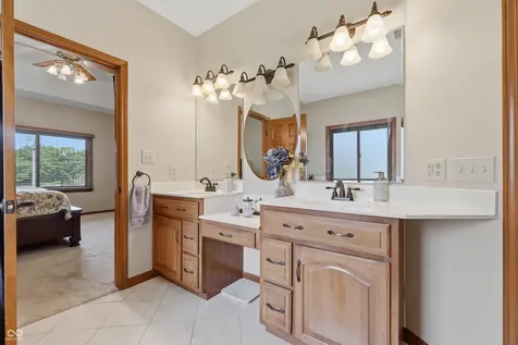 2496 Turf Way Shelbyville IN 46176