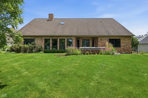 2496 Turf Way Shelbyville IN 46176