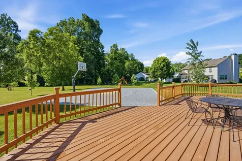 4513 Lost Tree Drive Indianapolis IN 46268