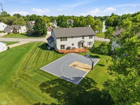 4513 Lost Tree Drive Indianapolis IN 46268