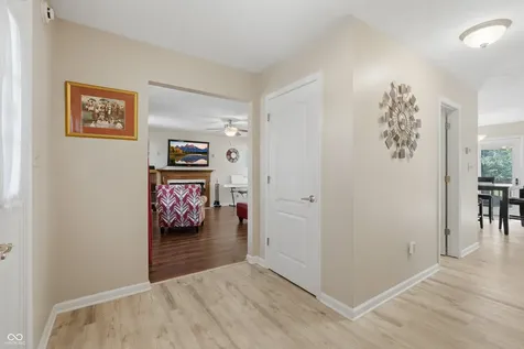 4513 Lost Tree Drive Indianapolis IN 46268