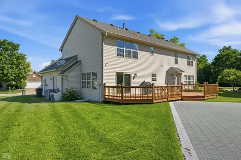 4513 Lost Tree Drive Indianapolis IN 46268
