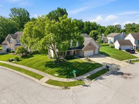 4513 Lost Tree Drive Indianapolis IN 46268