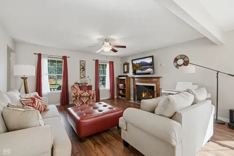 4513 Lost Tree Drive Indianapolis IN 46268