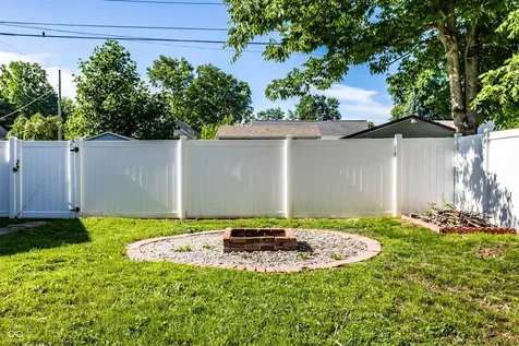 1395 Evans Avenue Noblesville IN 46060