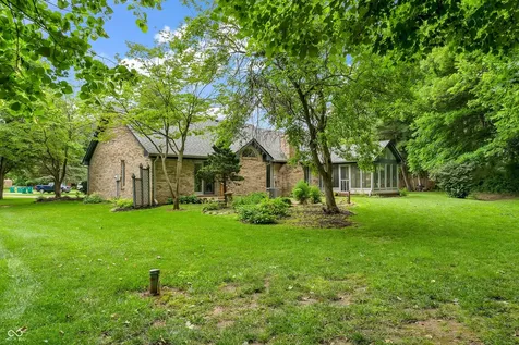 6992 Forest Ridge Court Plainfield IN 46168