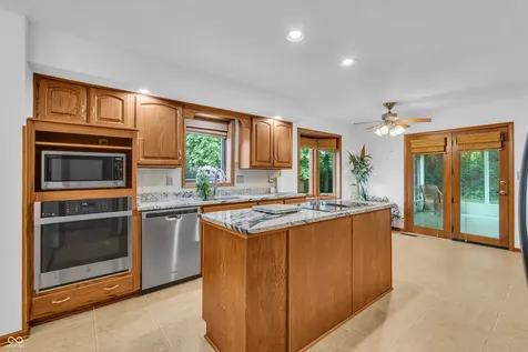 6992 Forest Ridge Court Plainfield IN 46168
