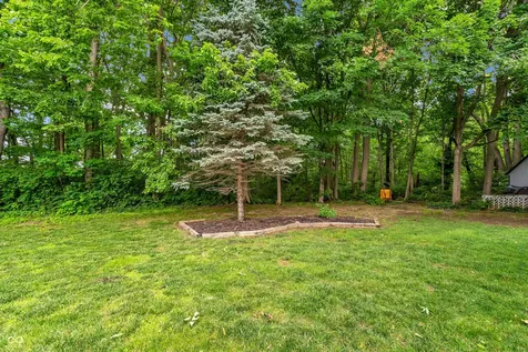 6992 Forest Ridge Court Plainfield IN 46168