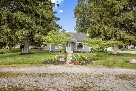 1124 Indianapolis Avenue Lebanon IN 46052