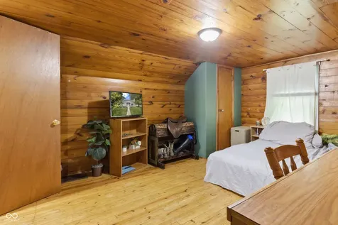 1124 Indianapolis Avenue Lebanon IN 46052