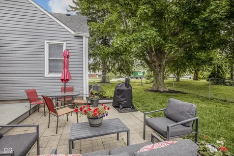 1124 Indianapolis Avenue Lebanon IN 46052
