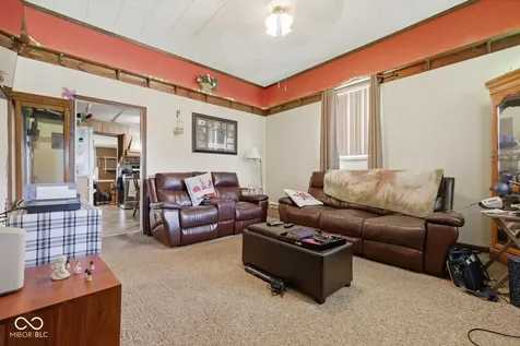326 W Taylor Street Shelbyville IN 46176