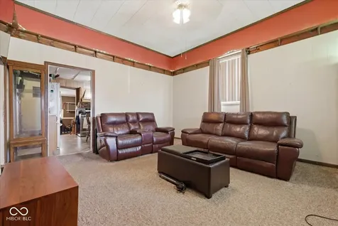 326 W Taylor Street Shelbyville IN 46176