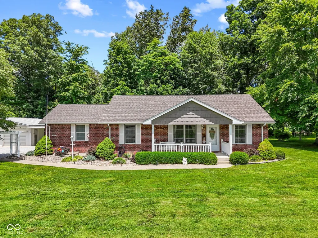 8054 S State Road 46 Terre Haute IN 47802