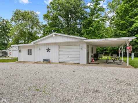 8054 S State Road 46 Terre Haute IN 47802