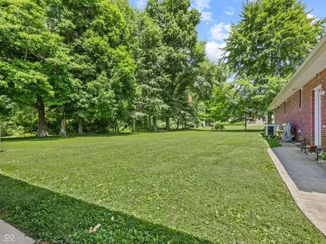 8054 S State Road 46 Terre Haute IN 47802