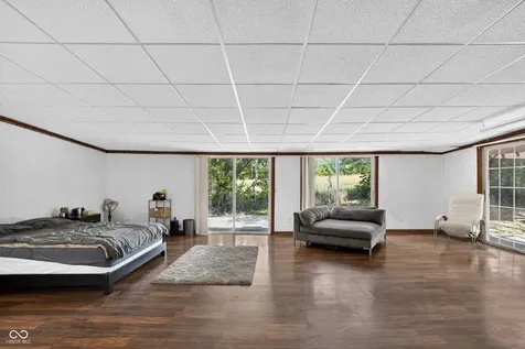 602 S 840 E Zionsville IN 46077