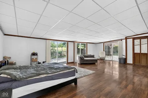 602 S 840 E Zionsville IN 46077