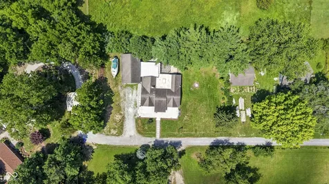 602 S 840 E Zionsville IN 46077