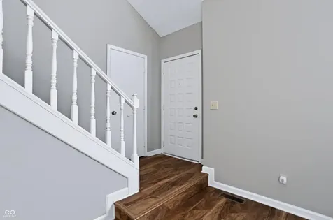 512 Conner Creek Drive Fishers IN 46038