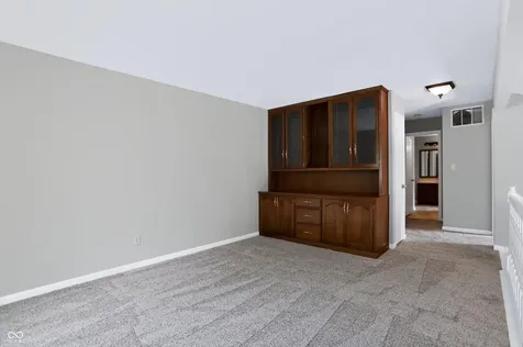 512 Conner Creek Drive Fishers IN 46038