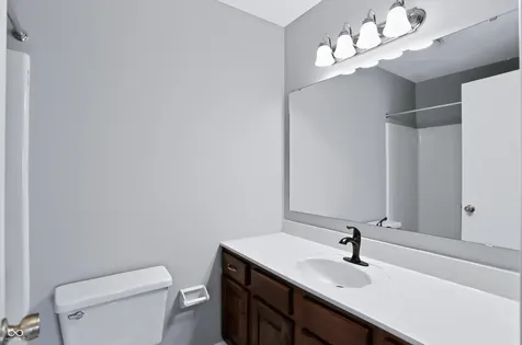 512 Conner Creek Drive Fishers IN 46038