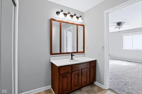 512 Conner Creek Drive Fishers IN 46038