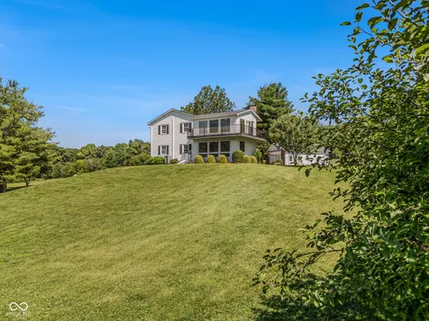 7221 S Sprague Road Columbus IN 47201