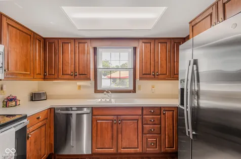 7221 S Sprague Road Columbus IN 47201