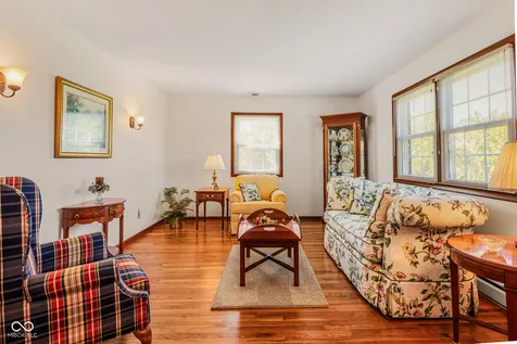 7221 S Sprague Road Columbus IN 47201