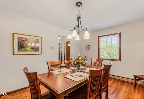 7221 S Sprague Road Columbus IN 47201