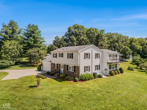7221 S Sprague Road Columbus IN 47201