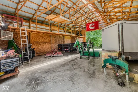 7221 S Sprague Road Columbus IN 47201