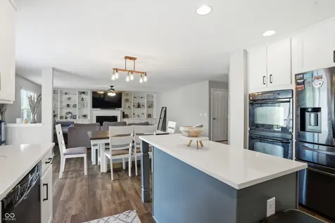 1456 Stormhaven Greenwood IN 46143