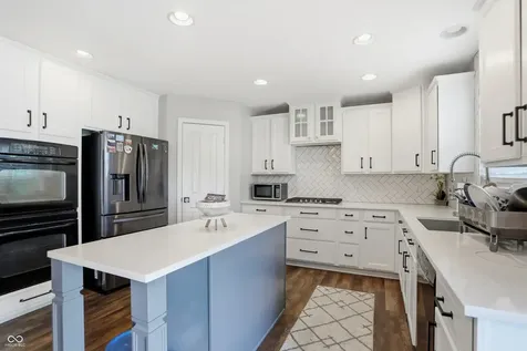 1456 Stormhaven Greenwood IN 46143
