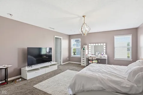 1456 Stormhaven Greenwood IN 46143
