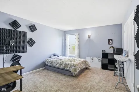 1456 Stormhaven Greenwood IN 46143