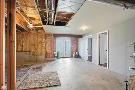 1456 Stormhaven Greenwood IN 46143