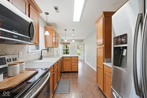 10216 Clear Sky Drive Avon IN 46123