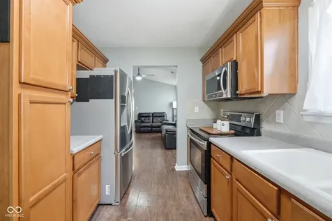 10216 Clear Sky Drive Avon IN 46123