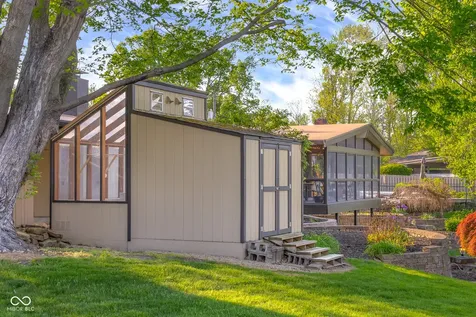 309 Flatrock Drive Columbus IN 47201