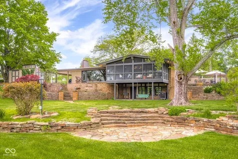 309 Flatrock Drive Columbus IN 47201