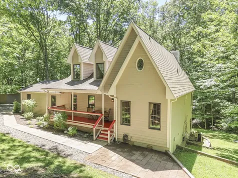 8194 Center Lake Road Nineveh IN 46164