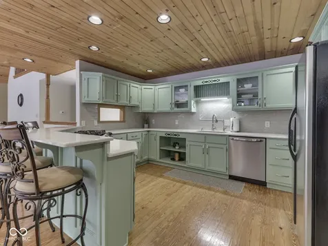 8194 Center Lake Road Nineveh IN 46164